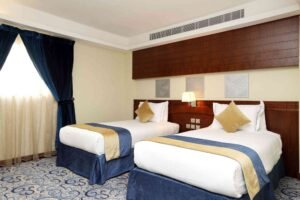 Best Bedroom Wall Decor Ideas For A Stylish Feel