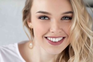 How to Apply Makeup Like a Professional